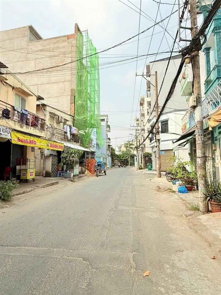 Bán nhà 1/ hẻm kd gần trường đh công nghiệp hcm phường 6, gò vấp. 4*20m, cấp 4 tiện xây 6tầng, 9.2t