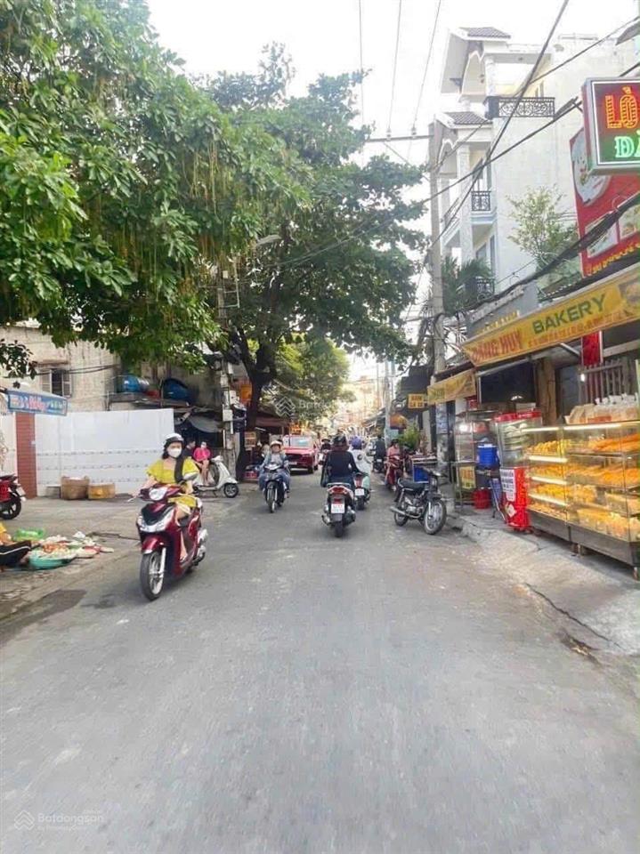 Bán nhà 1/ hẻm kd gần trường đh công nghiệp hcm phường 6, gò vấp. 4*20m, cấp 4 tiện xây 6tầng, 9.2t