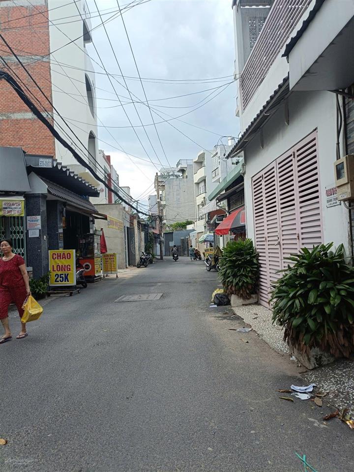 Bán lô đất trống tiện xây mới đối điện ubnd quận gò vấp, đường quang trung, p10. 4x20.5m, cn 82m,