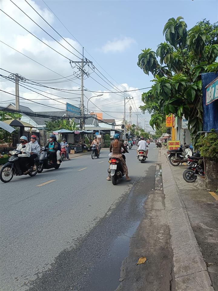 Chủ gửi lô đất 8000m thổ cư giá 6tr8/m2 tại bình mỹ, củ chi giáp q12, bình dương làm kho xưởng,plô