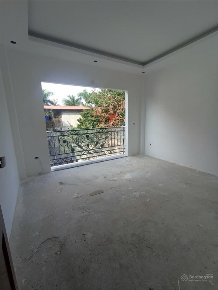 Hàng hot*nhà mới đón tết,que hàn, thường tín, 6,99 tỷ, 55m2,4 tầng đẹp,ô tô đỗ cổng sát quốc lộ 1a