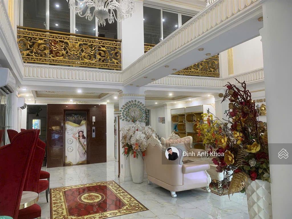 Siêu phẩm giá rẻ!chủ cần bán toà nhà mặt tiền đường cao thắng p11 quận 10.dt8x15m2 giá 55 tỷ.