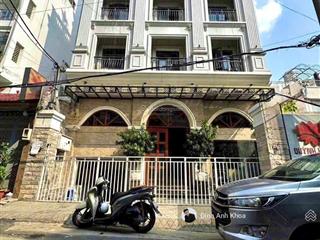 Chủ cần bán toà nhà căn hộ dịch vụ mặt tiền đường sư vạn hạnh p12 quận 10.dt10,5x20m2 giá 65 tỷ