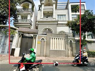 [siêu phẩm trường sa] biệt thự góc 2mt  ngang 10m  kết cấu hầm 4 tầng  giảm 3 tỷ chỉ còn 42 tỷ