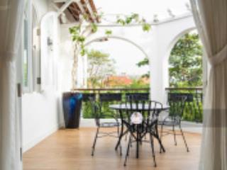 Biệt thự siêu đẹp góc 3 mặt tiền nguyễn văn hưởng, khu compound thảo điền 2 an ninh 24/24, đẳng cấp