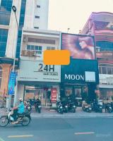 Chủ ngộp bank!chủ cần bán nhà mt đường huỳnh văn bánh p11 phú nhuận.dt9,3x13m giá hạ sâu về 45 tỷ