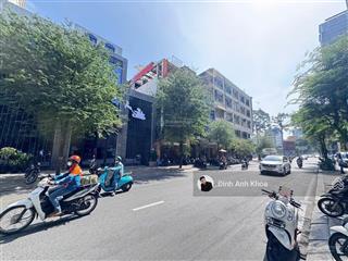 Siêu hot  huỳnh văn bánh, p11, phú nhuận  dt 23 x 36m  3 tầng  hđt 250tr/tháng  giá 130 tỷ