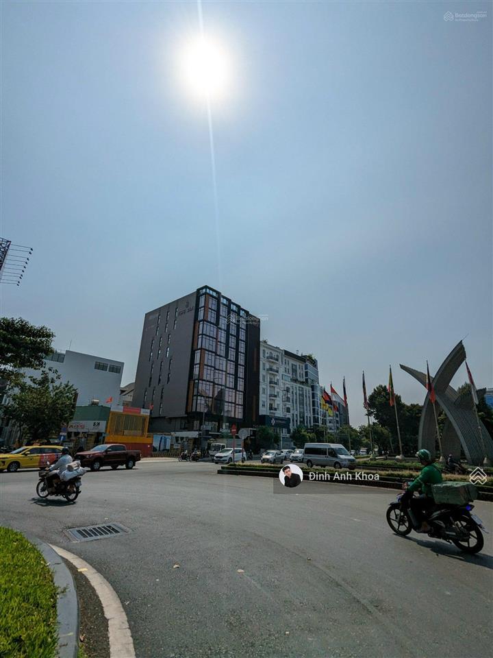 Tin thật! góc 2 mặt tiền khu trần hưng đạo, quận 5. dt 5 x 14m, 3 tầng vào dùng ngay chỉ 22 tỷ tl