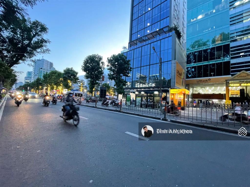 Tin thật! tòa nhà khu đinh tiên hoàng, quận 1. dt 8 x 24m, 4 tầng vào dùng ngay chỉ 37 tỷ tl