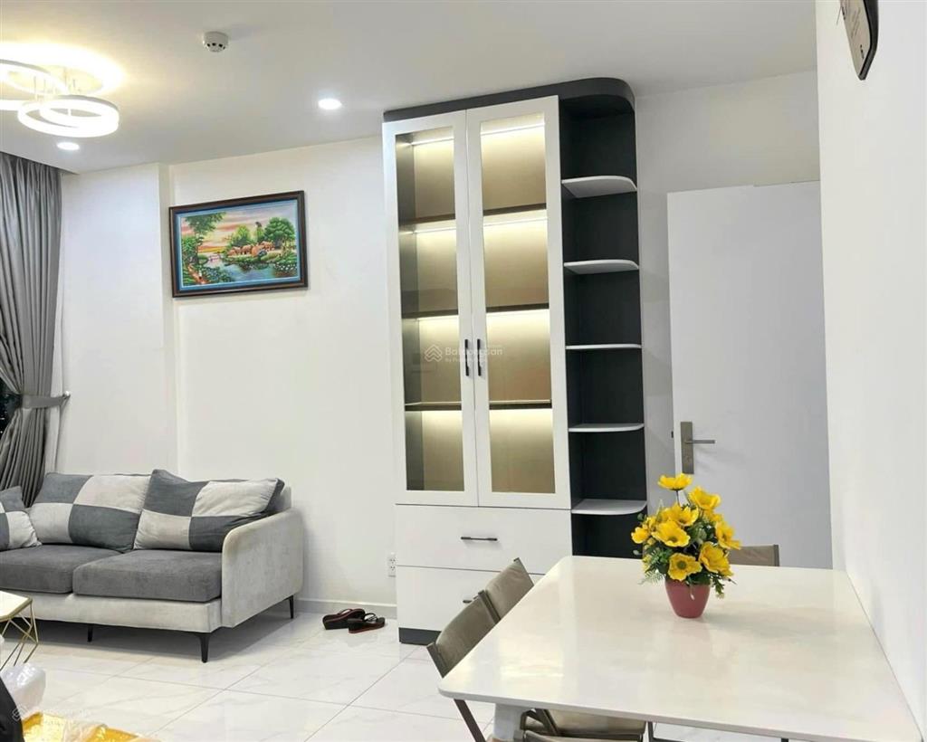 Cần bán gấp căn hộ d'lusso tại nguyễn thị định, quận 2 , giá 4,850 tỷ, 1 pn 1 wc 55
