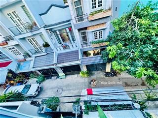 8tỷ999 63m2 bông sao q8 4tầng shr hoàn công oto đậu cửa