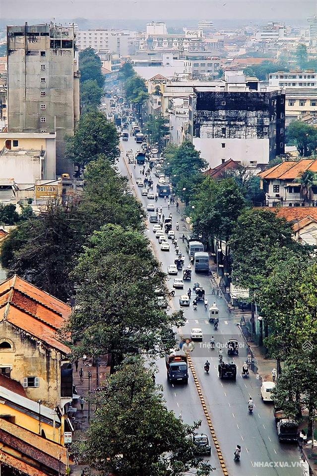 Chỉ 8tỷ650( 4.3 x 13 )2tấng shr trần hưng đạo q5 giáp q1