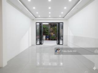 Lê hồng phong 62m2 shr 2tầng đường 6m oto ngủ nhà giá 11,5 tỷ tl