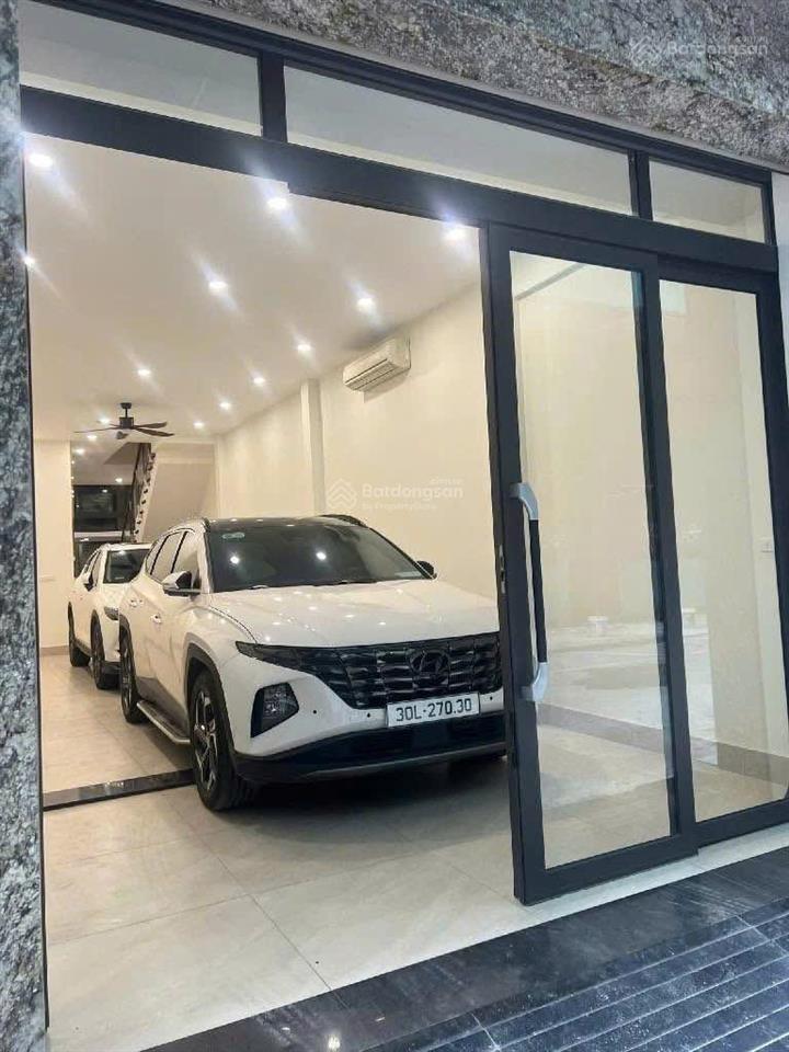 Phân lô bàn cờ khu vip ngọc thụy long biên  90m 5tầng thang máy gara 7chỗ  chỉ 22 tỷ ạ