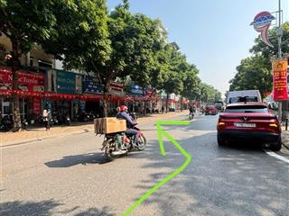 Mặt phố trường lâm kinh doanh sầm uất  dt 77m2 3 tầng đang kinh doanh  giá chỉ 21,5 tỷ