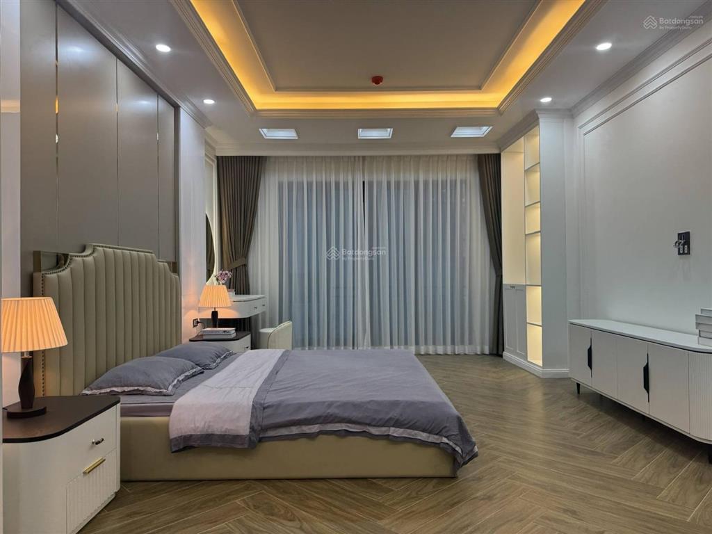 Nhà mới 201 phúc lợi  diện tích 50m 6tầng thang máy  nội thất siêu sang  giá tốt 11,5 tỷ