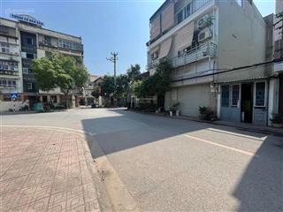 Mảnh đất mặt phố gia quất  diện tích 121.3m2, mặt tiền 7,8m, giá chỉ 18,9 tỷ