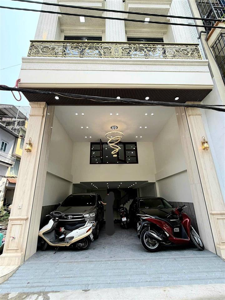 Siêu phẩm  mặt hồ vip ngọc lâm 120m 7 tầng kinh doanh mt rộng  giá rẻ.