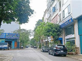 Mảnh đất hiếm nhất phúc lợi  50m sổ đỏ mt 5m nở hậu ngõ 4m  chỉ hơn 6 tỷ.