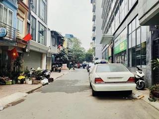 Vỉa hè ôtô tránh tại bát khối aeon  diện tích 45m 4 tầng chỉ hơn 10 tỷ.