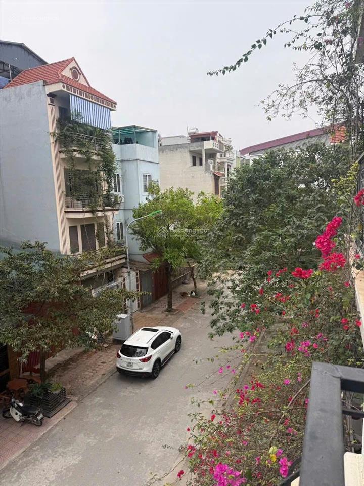 Phân lô thạch bàn cổ linh long biên  đường vỉa hè 13m  diện tích 80m 6tầng giá rẻ