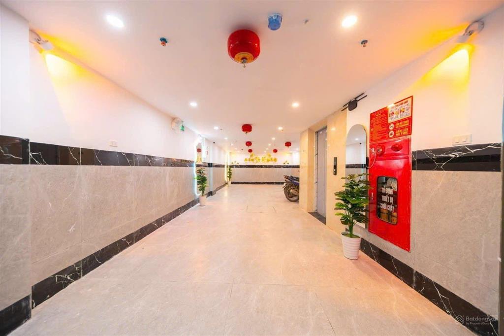 Dòng tiền 1,2tỷ/năm tại phố hoàng như tiếp đối diện viện tâm anh  90m 8tầng giá ngộp.