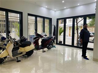 Chính chủ bán nhà 190/7 phố thanh am  đường vỉa hè kinh doanh.