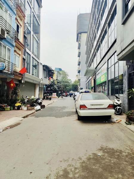 Ngọc thụy 80m2, mặt tiền 5m4  2 ô tô tránh nhau  chỉ hơn 13 tỷ