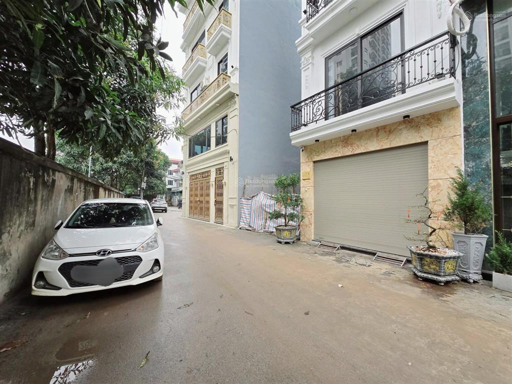 Nhà đất phố bồ đề 48m 2mặt tiền ôtô tránh thông kinh doanh  chỉ 10,4 tỷ