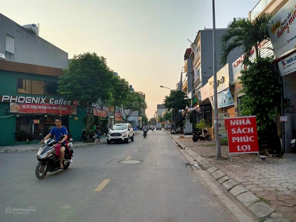 Mặt phố việt hưng kinh doanh đỉnh  65m 5 tầng mt 6m lô góc  18 tỷ