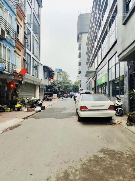 Ngõ 68 ngọc thụy mảnh đất ô tô tránh  diện tích 50m mặt tiền 5m  chỉ 10,6 tỷ