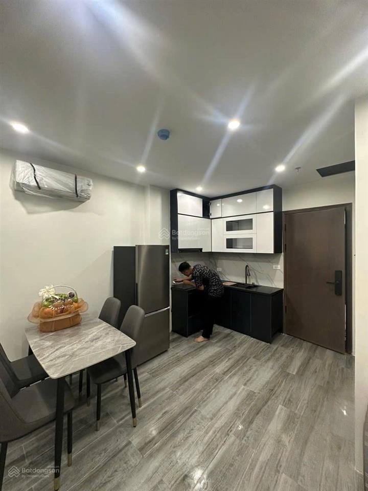 Dòng tiền khủng 1 tỷ/năm  tòa nhà 90m 7tầng phố vip hoàng như tiếp 12 căn hộ dòng tiền.