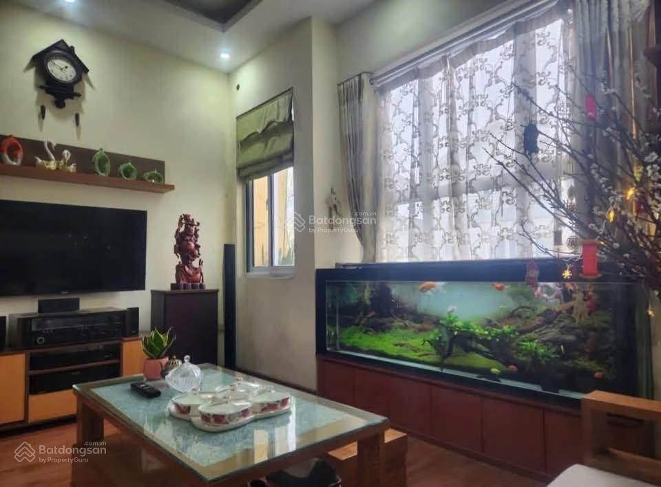 Chỉ hơn 4tỷ mt 5m4 sổ đỏ 48m2 3tầng 4ngủ ngõ 48 ngô gia tự long biên ôtô tận nhà