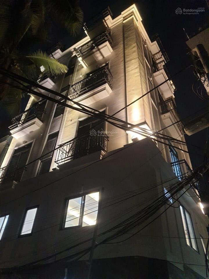 Gia thụy nguyễn văn cừ chủ ngộp bank  45m 5tầng đang cho thuê 20tr  bán hơn 6 tỷ k quy hoạch.