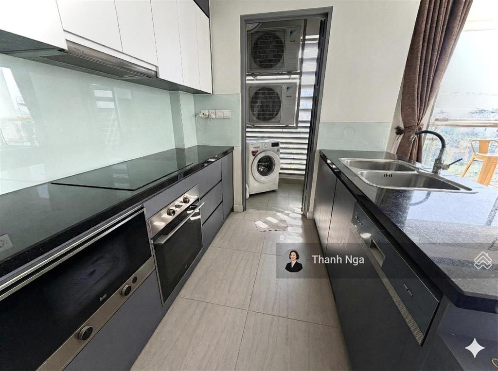 Bán căn 2pn diamond island full mặt kính view sông & toàn diện nội khu hồ bơi, full nội thất gỗ