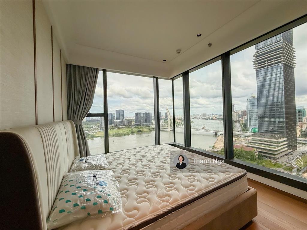 Mua ngay căn góc 2pn grand marina saigon, view sông và cầu bason, giá hấp dẫn