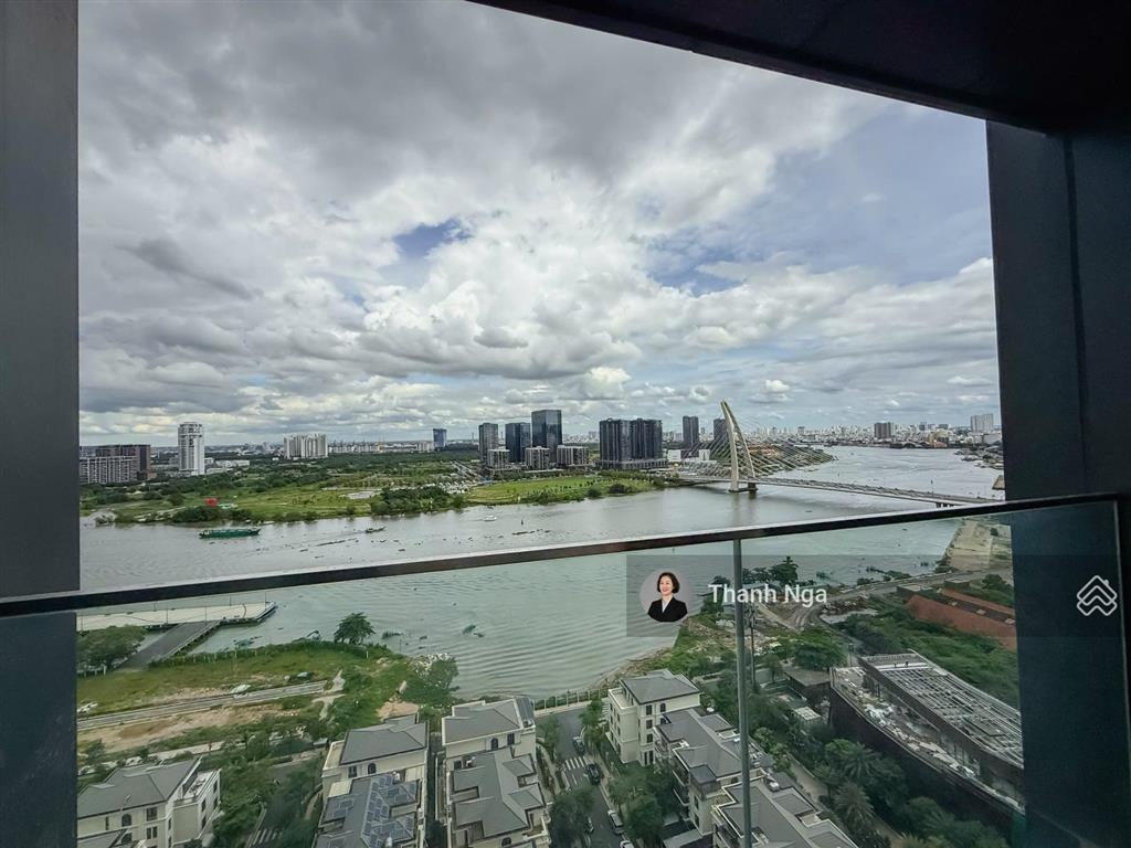 Mua ngay căn góc 2pn grand marina saigon, view sông và cầu bason, giá hấp dẫn