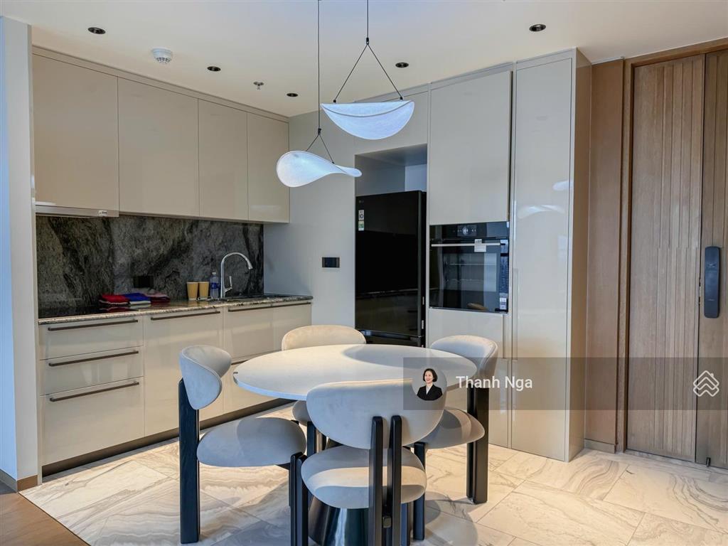 Mua ngay căn góc 2pn grand marina saigon, view sông và cầu bason, giá hấp dẫn