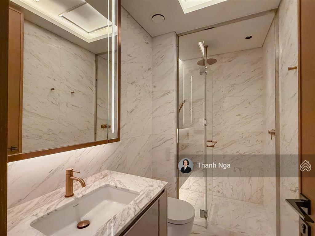 Mua ngay căn góc 2pn grand marina saigon, view sông và cầu bason, giá hấp dẫn