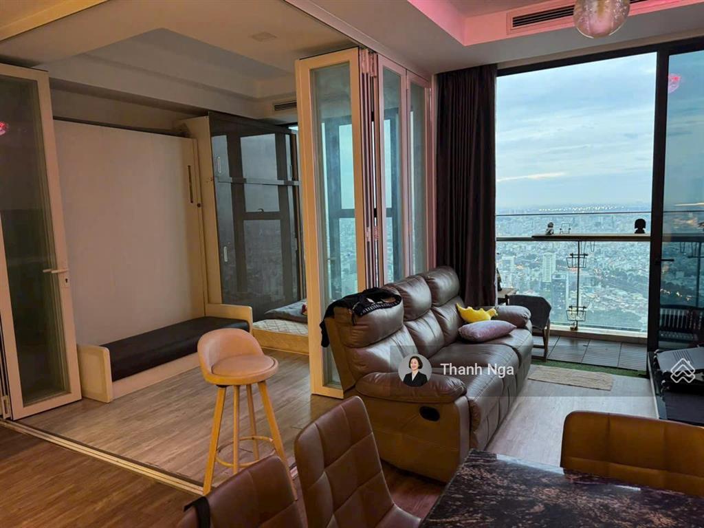 Bán căn vinhomes golden river 3pn góc thoáng mát, view đẹp, giá tốt