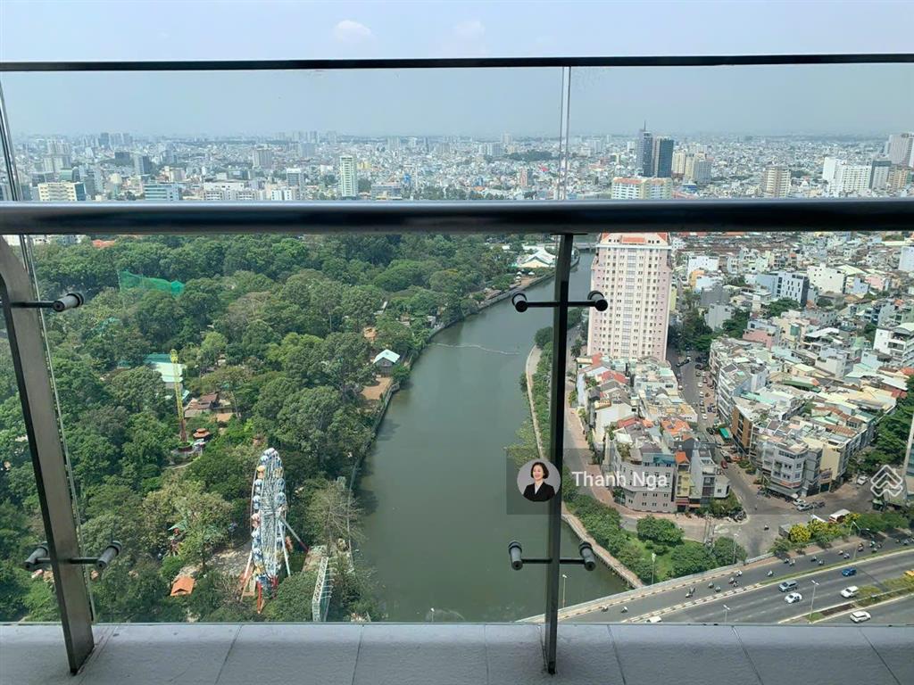 Bán căn vinhomes golden river 3pn góc thoáng mát, view đẹp, giá tốt