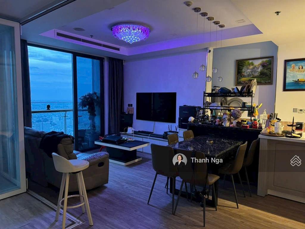 Bán căn vinhomes golden river 3pn góc thoáng mát, view đẹp, giá tốt