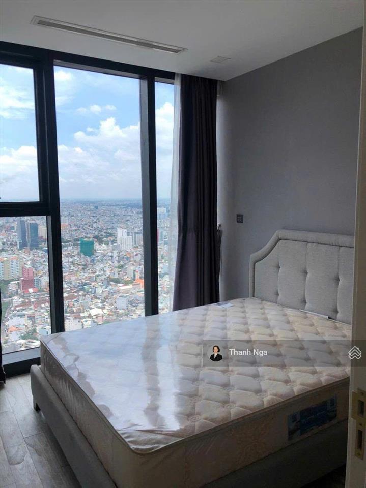 Mua ngay căn 2pn góc vinhomes golden river view thoáng đẹp không chắn, giá tốt
