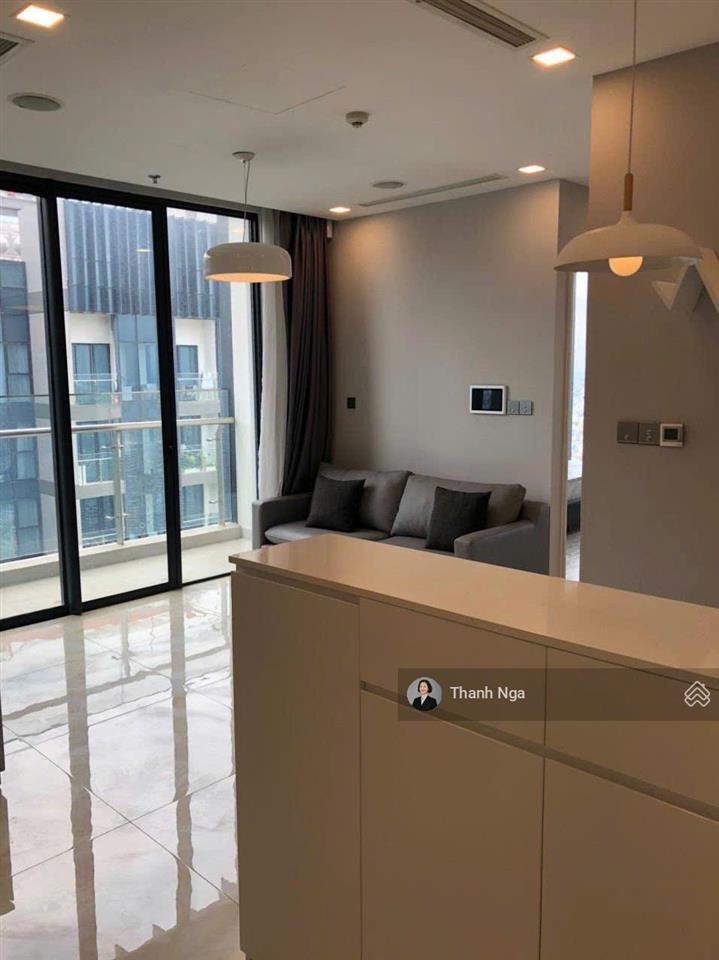 Mua ngay căn 2pn góc vinhomes golden river view thoáng đẹp không chắn, giá tốt
