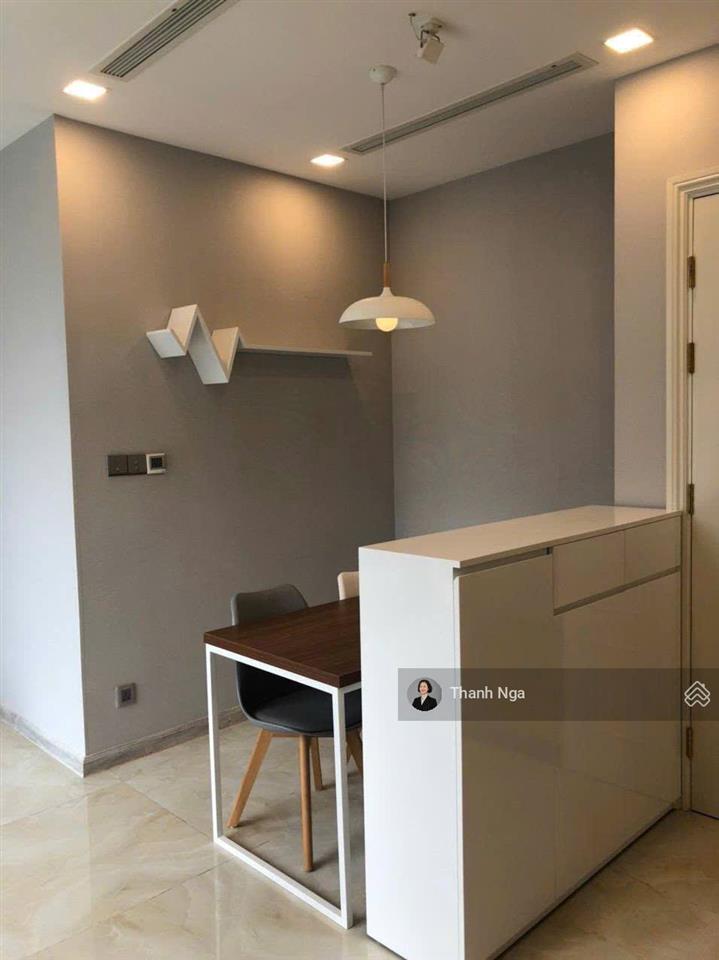 Mua ngay căn 2pn góc vinhomes golden river view thoáng đẹp không chắn, giá tốt
