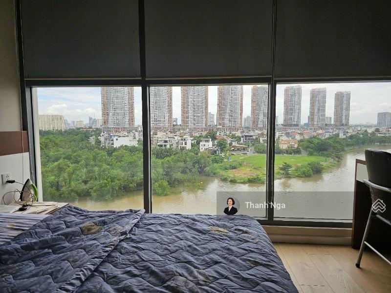 Chốt ngay 2pn đảo kim cương, căn góc 2 mặt full kính giá siêu tốt, view sông tuyệt đẹp không chắn