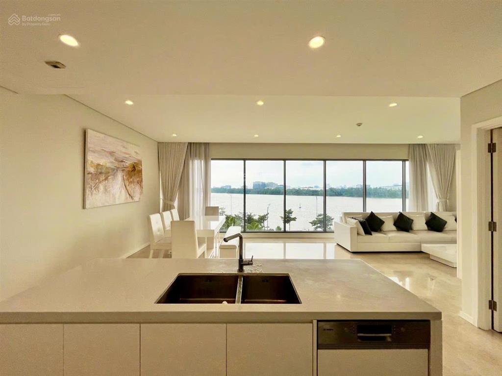 Duy nhất căn 4pn đảo kim cương, view trực diện sông sg, có sân vườn tuyệt đẹp