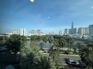 Mua ngay căn 2pn vinhomes golden river view sông sg thoáng đẹp không chắn, giá tốt