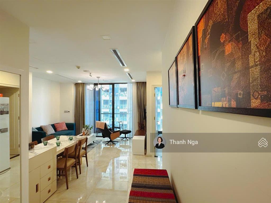 Mua ngay căn 2pn vinhomes golden river thiết kế cùng trục ngang thoáng mát, giá tốt