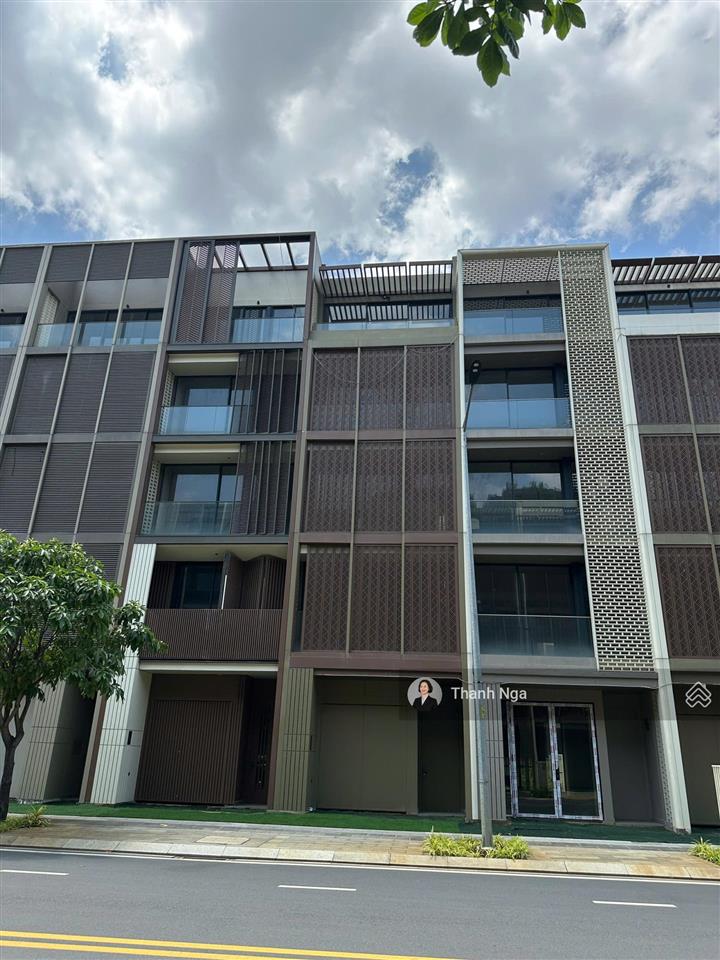 Bán nhà phố thương mại soho  kđt the global city mặt đường lớn 20m, giá vô cùng hấp dẫn